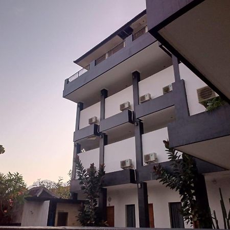 Nomad Hub Canggu Eksteriør billede